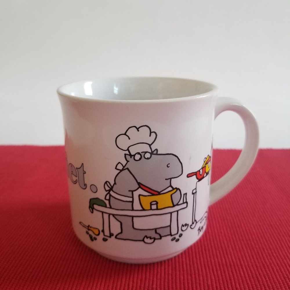 VTG 'never say diet' hippo chef mug